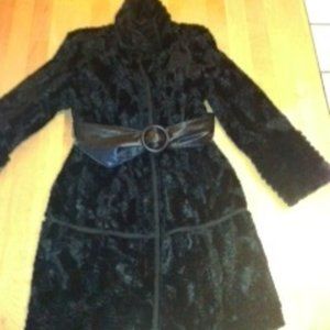 Luxury- Faux Fur Styling Coat - Like NEW